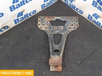 Кронштейн реактивной тяги