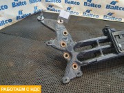 Усилитель переднего бампера